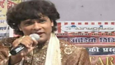 Some very old videos of Khesari Lal Yadav that you must watch once.